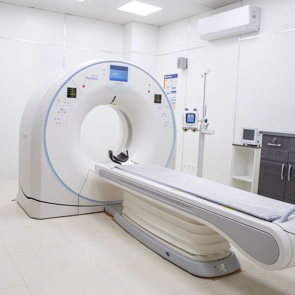Humidity and air control for hospitals and healthcare